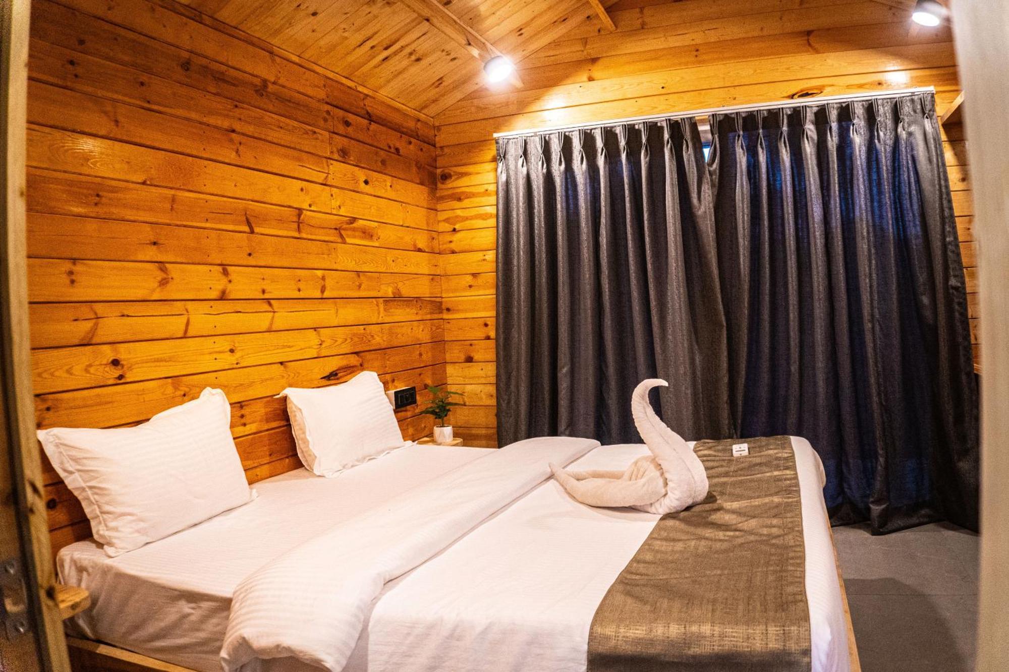 Tranquill Riverside Luxury Cottages With Bathtub, Candolim Dış mekan fotoğraf